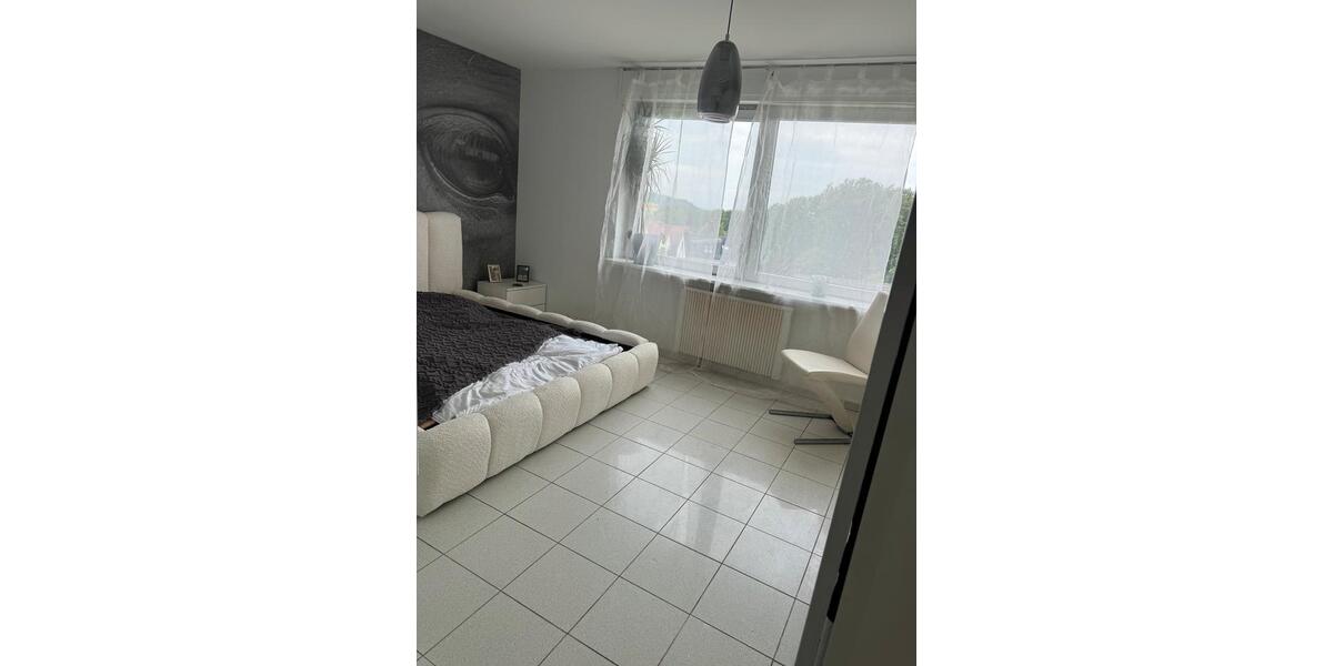 Hochparterre Hemer - 3 Zimmer, 80 m&sup2;, 160.000&euro; | Angebot:26889923