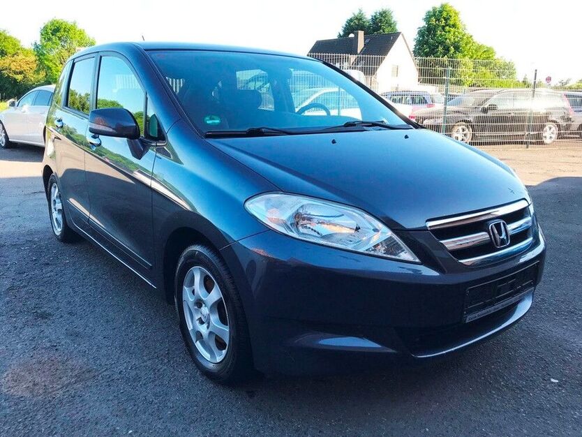 FR-V
