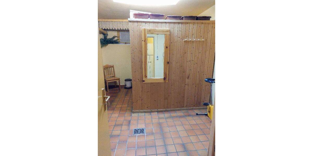 Mehrfamilienhaus, Wohnhaus Hagen Hohenlimburg - 1 Zimmer, 207 m&sup2;, 330.000&euro; | Angebot:24543928