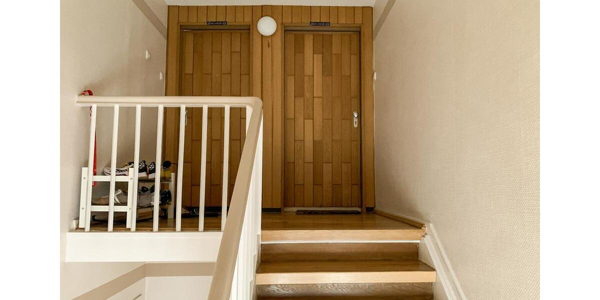 Dachgeschoßwohnung Bochum Wiemelhausen - 2.5 Zimmer, 60 m&sup2;, 540&euro; | Angebot:25220406