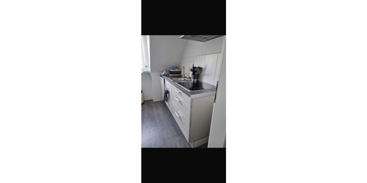 Dachgeschoßwohnung Altena - 2 Zimmer, 43 m&sup2;, 285&euro; | Angebot:26120988