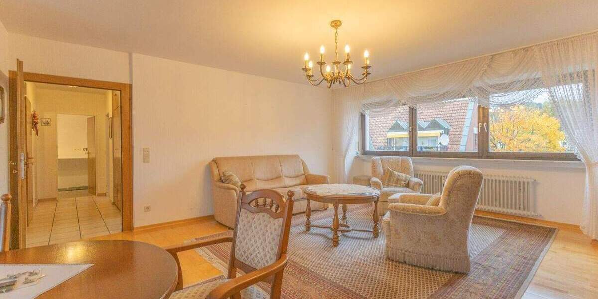 Etagenwohnung Menden Mitte - 2 Zimmer, 69 m&sup2;, 145.000&euro; | Angebot:24498078