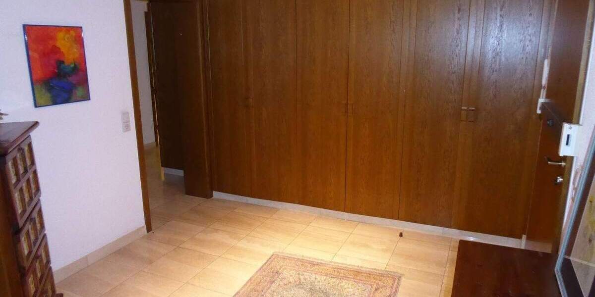 Etagenwohnung Dortmund Mitte - 3 Zimmer, 125 m&sup2;, 1.500&euro; | Angebot:23854108