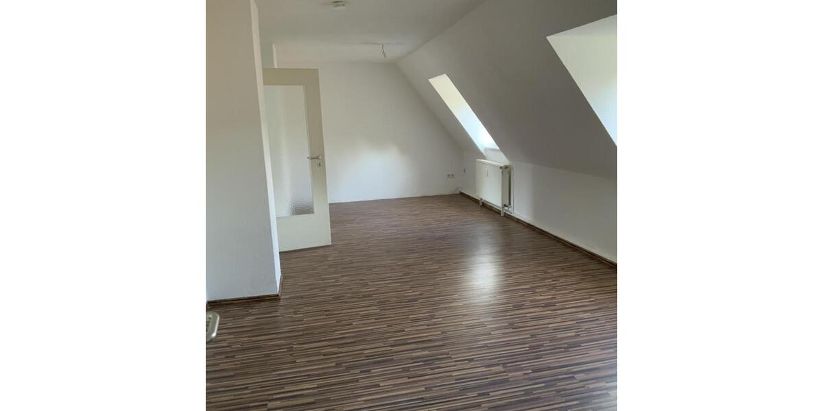Dachgeschoßwohnung Recklinghausen Grullbad - 3 Zimmer, 55 m&sup2;, 429&euro; | Angebot:25104760