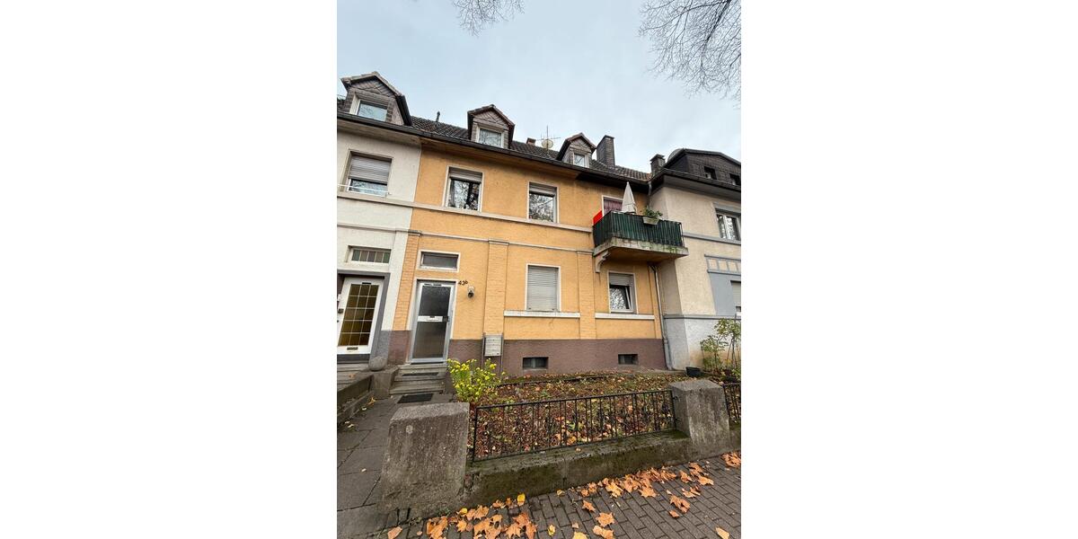 Reihenhaus Menden (Sauerland) - 6 Zimmer, 140 m&sup2;, 325.000&euro; | Angebot:24468870