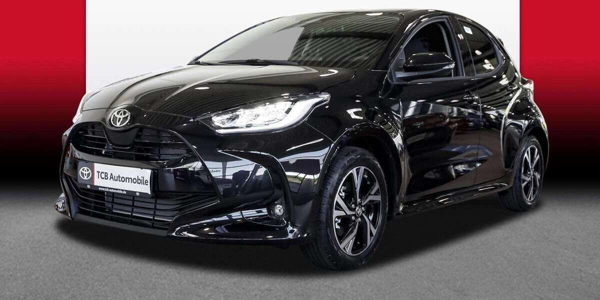 Toyota Yaris 1.010 km 25.989 € Marl 45772