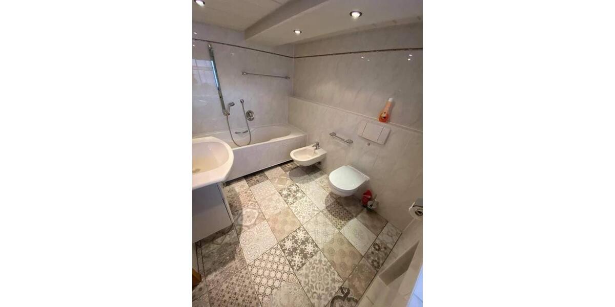 Doppelhaushälfte Bönen - 6 Zimmer, 145 m&sup2;, 235.000&euro; | Angebot:26427032