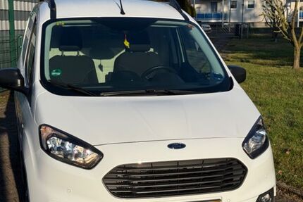 Ford Transit Courier 105.000 km 6.900 &euro; Unna 59425