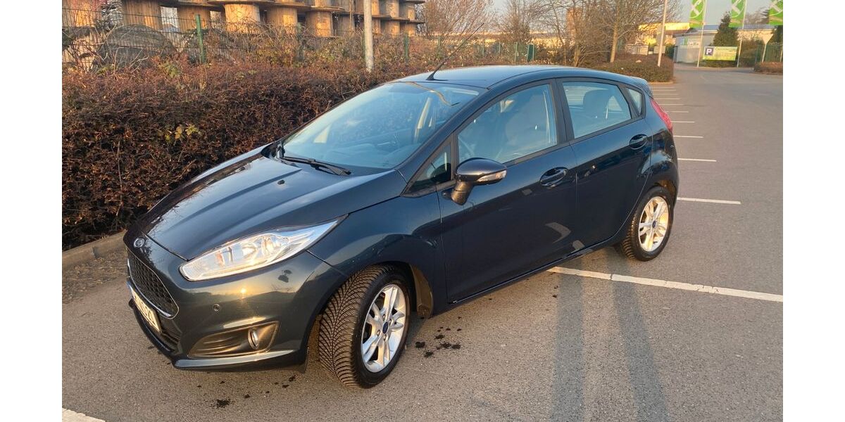 Ford Fiesta 62.400 km 7.500 &euro; Lüdinghausen 59348