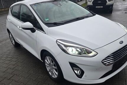 Ford Fiesta 203.000 km 6.990 &euro; Gelsenkirchen 45884