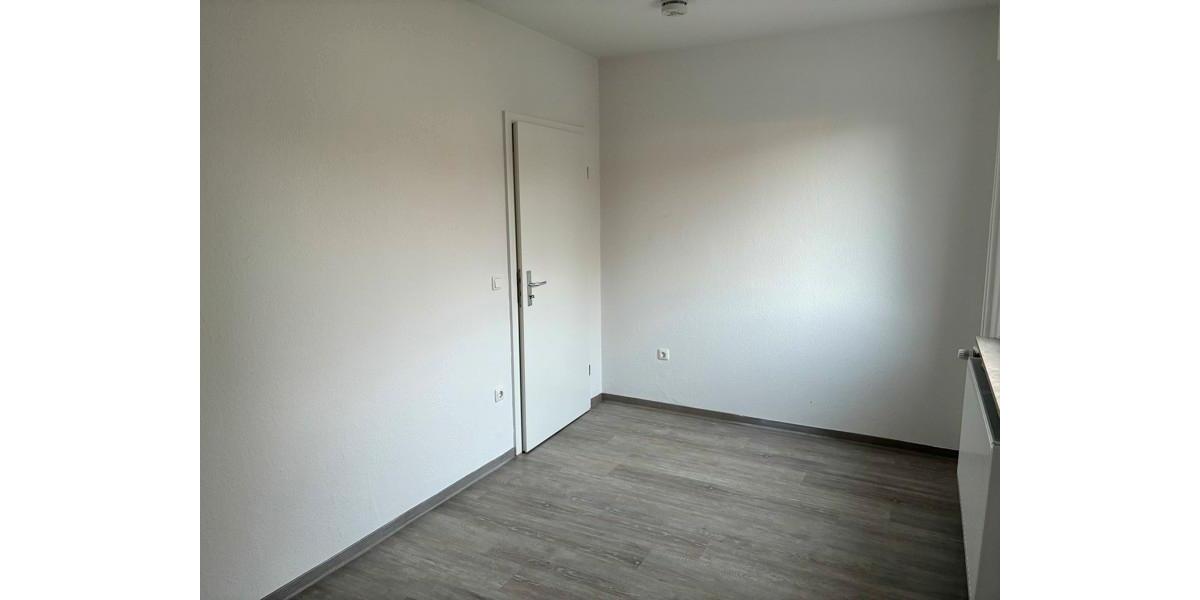 Erdgeschoßwohnung Dortmund Scharnhorst - 3 Zimmer, 71 m&sup2;, 648&euro; | Angebot:24607817
