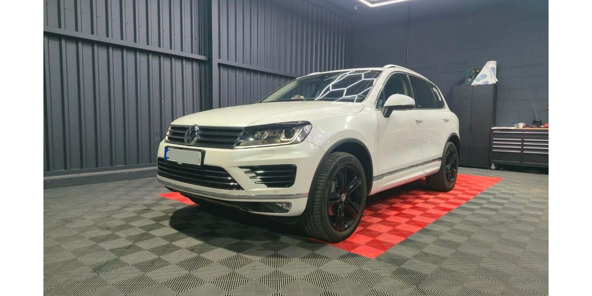 VW Touareg 136.500 km 27.900 &euro; Dortmund 44269
