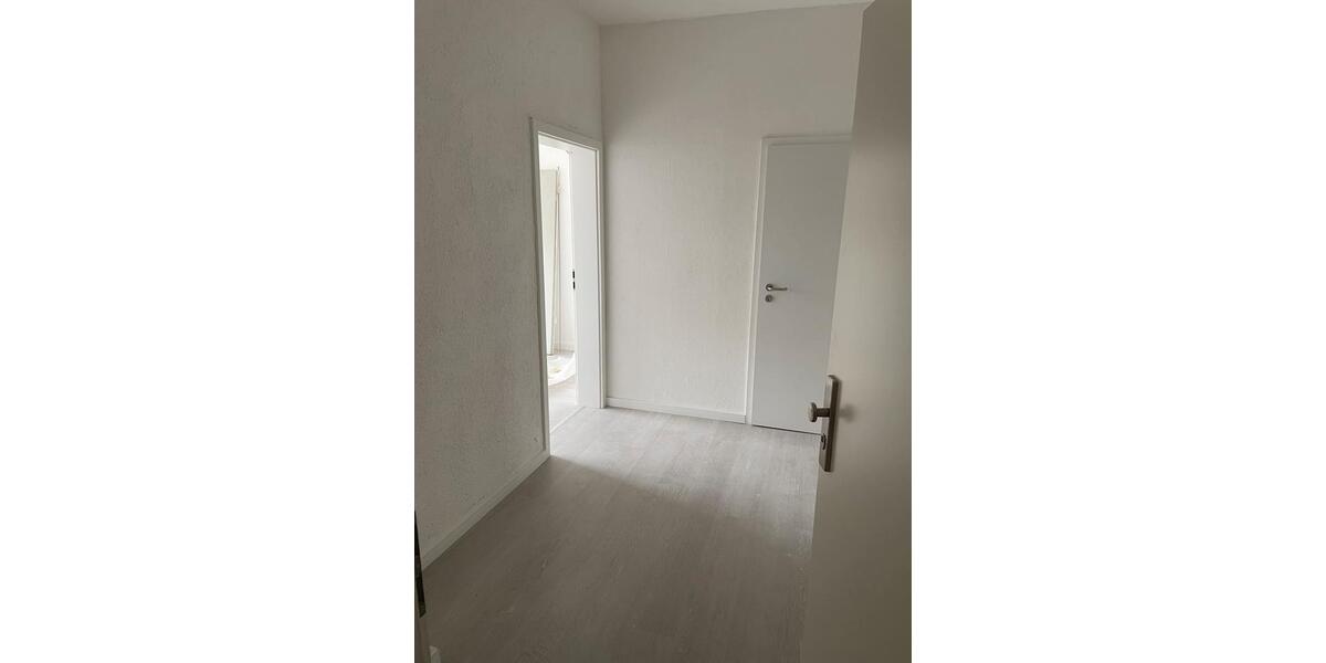 Hochparterre Hagen Hagen-Nord - 2 Zimmer, 55 m&sup2;, 440&euro; | Angebot:24222480