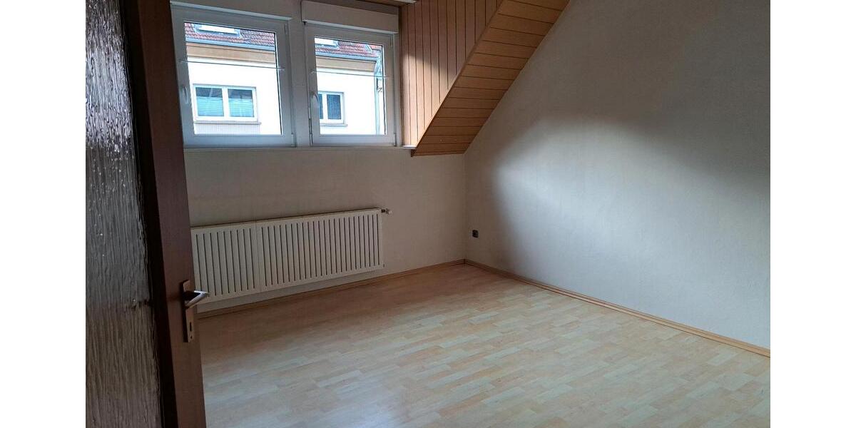 Mehrfamilienhaus, Wohnhaus Hagen Dahl - 10.5 Zimmer, 181 m&sup2;, 1.490&euro; | Angebot:24355755
