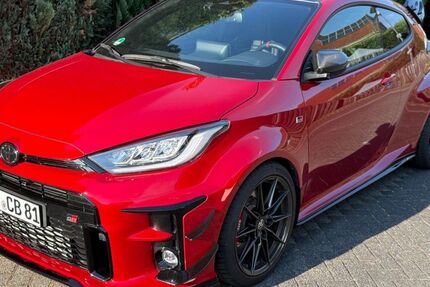 Toyota Yaris 9.500 km 39.990 &euro; Bergkamen 59192