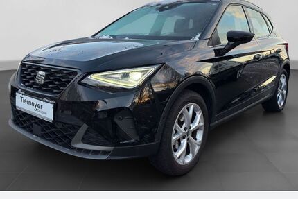 Seat Arona 21.458 km 18.890 &euro; Recklinghausen 45663