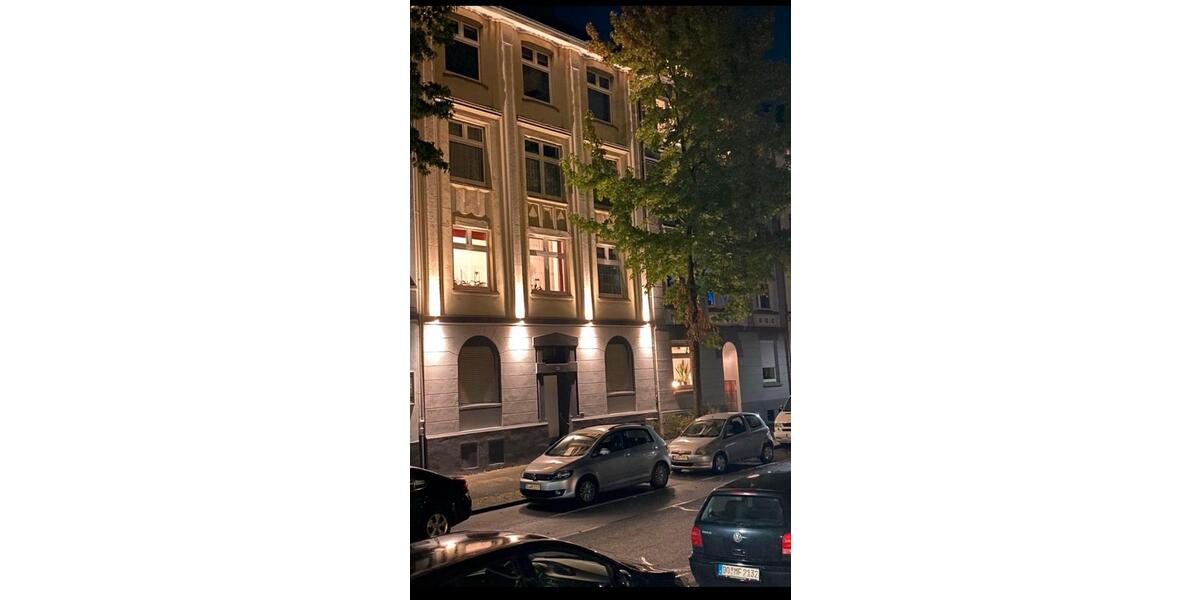 Charmante Altbauwohnung in guter Lage 4 zimmer