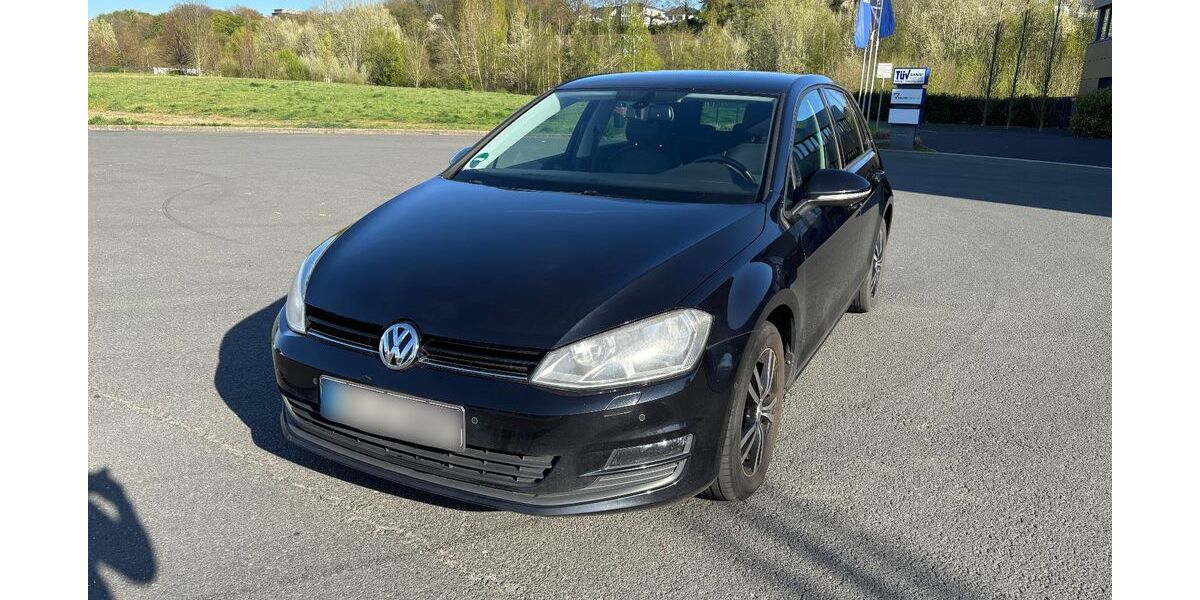 VW Golf 179.824 km 8.850 &euro; Hattingen 45529