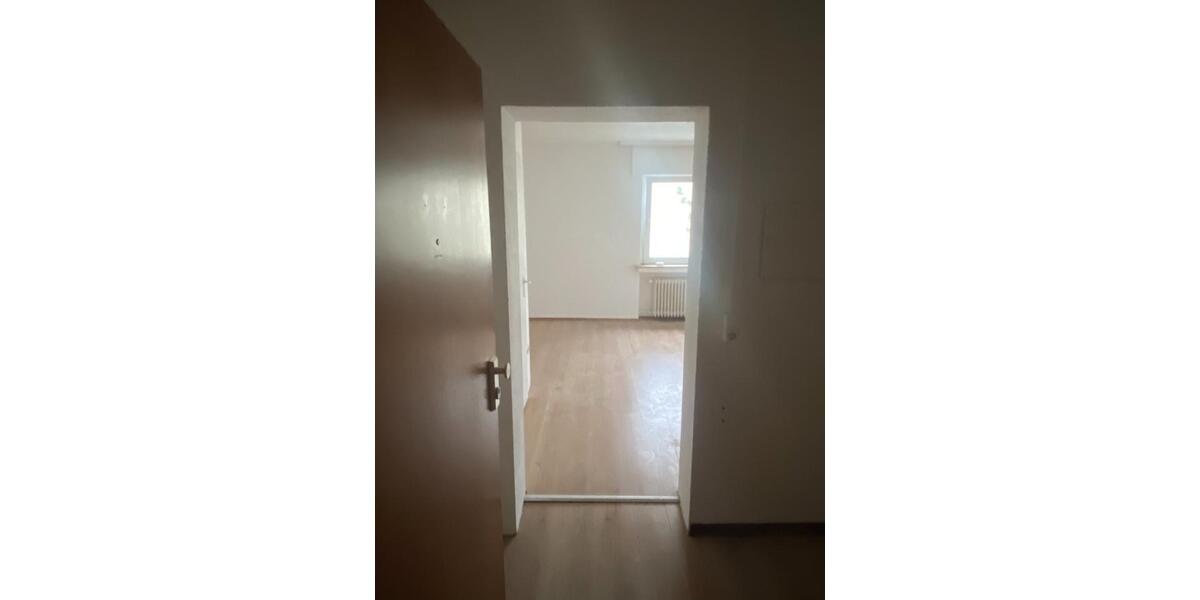 Etagenwohnung Dortmund Brackel - 1 Zimmer, 30 m&sup2;, 350&euro; | Angebot:25923028