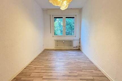 Gemütliche 3,5 Zimmer Wohnung mit Garage 3 zimmer