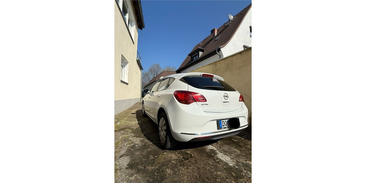 Opel Astra 96.938 km 6.590 &euro; Dortmund 44328