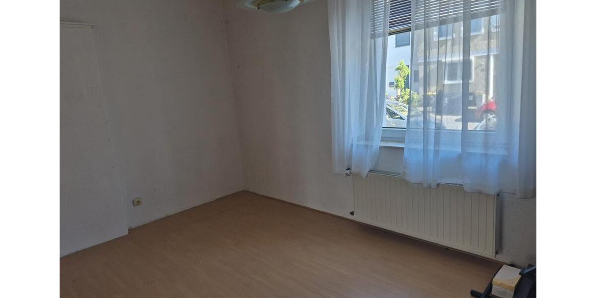 Reihenhaus Dortmund Brackel - 7 Zimmer, 148 m&sup2;, 399.000&euro; | Angebot:27167803