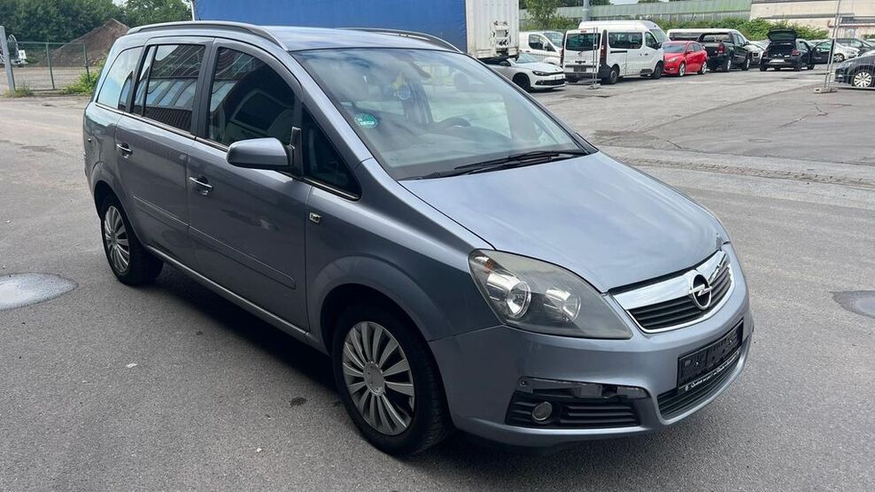 Opel Zafira 198.000 km 1.000 € Wuppertal 42389