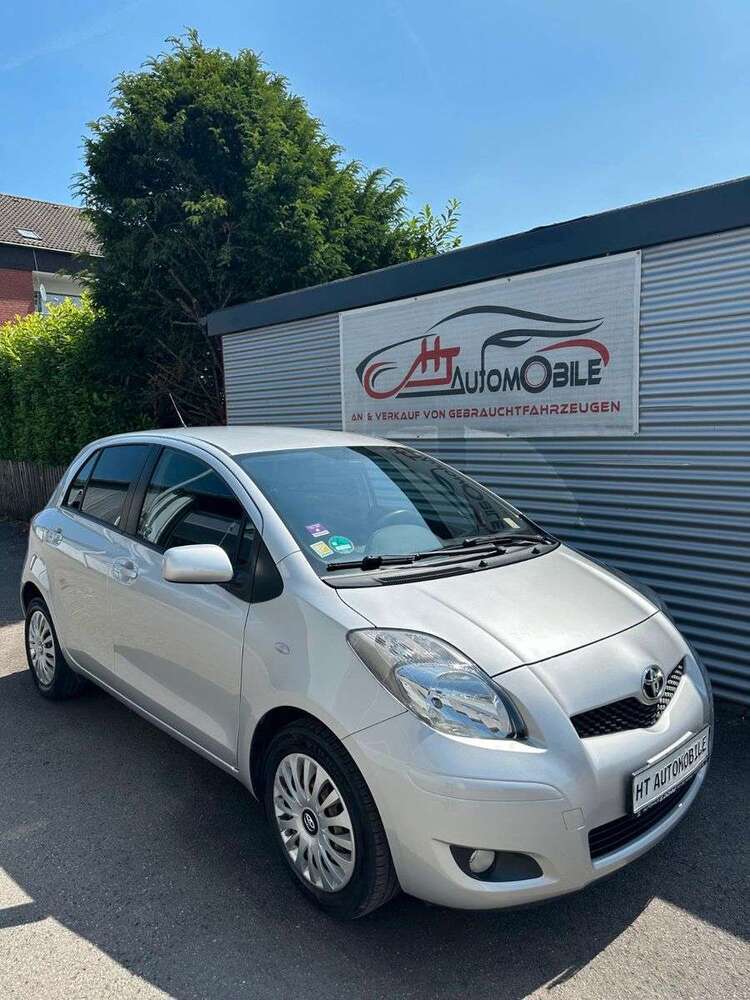 Yaris