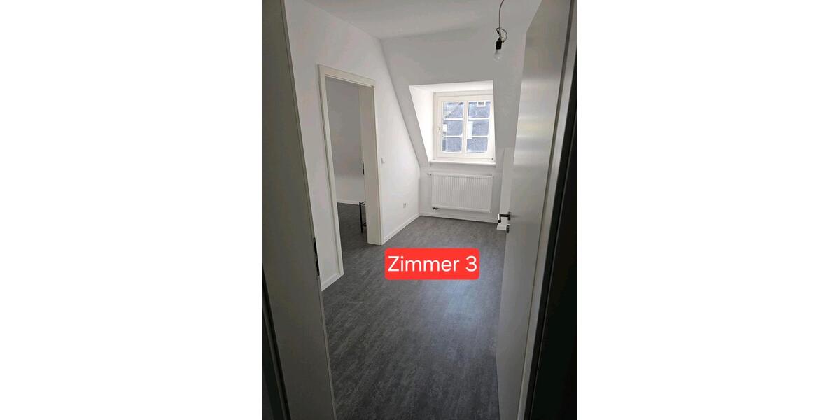 Dachgeschoßwohnung Hagen Dahl - 4 Zimmer, 80 m&sup2;, 710&euro; | Angebot:24804504