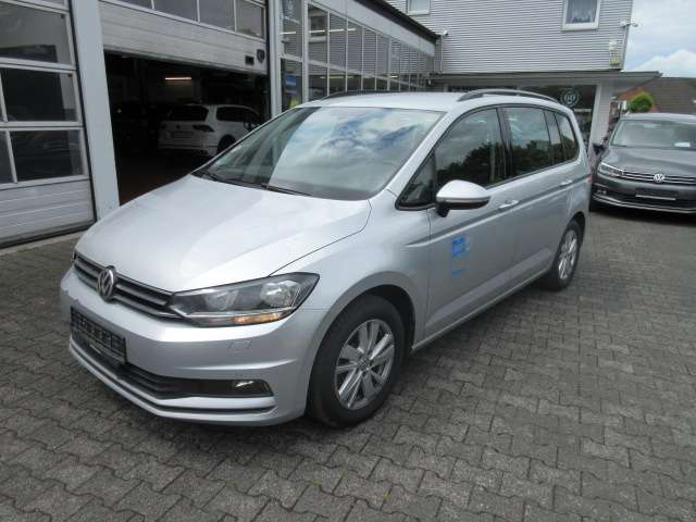 Touran Comfortline 2.0 TDI NAVI ALU APS SITZHEIZUN