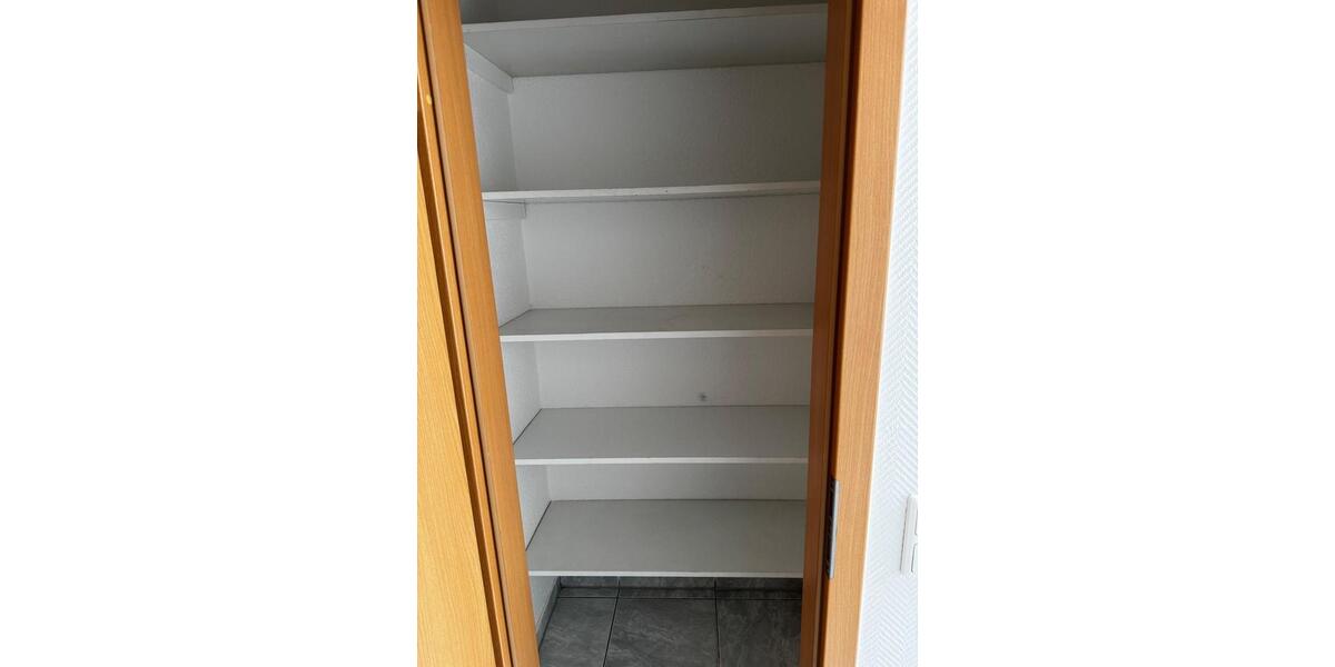 Etagenwohnung Recklinghausen Berghausen - 2 Zimmer, 81 m&sup2;, 595&euro; | Angebot:24599586