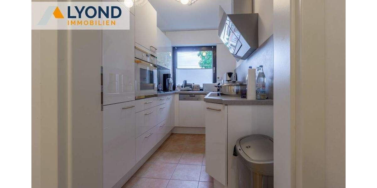 Etagenwohnung Gelsenkirchen / Ückendorf Ückendorf - 2 Zimmer, 68 m&sup2;, 155.000&euro; | Angebot:24595843