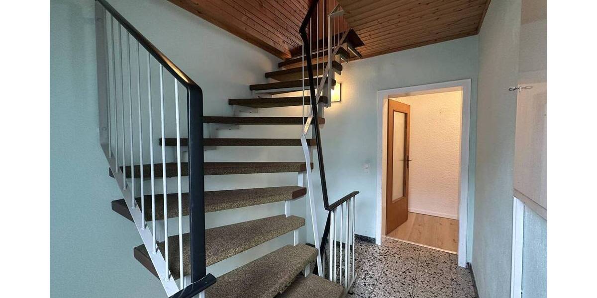 Mehrfamilienhaus, Wohnhaus Recklinghausen Ost - 8 Zimmer, 166 m&sup2;, 365.000&euro; | Angebot:26585147