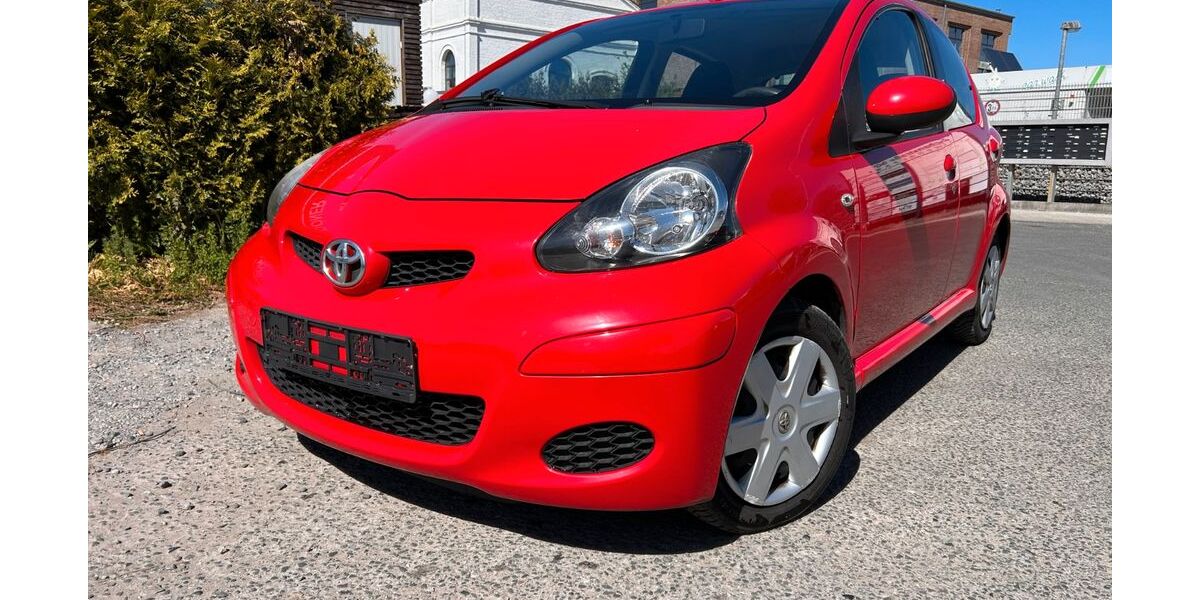 Toyota Aygo (X) 113.000 km 3.350 &euro; Gelsenkirchen 45884