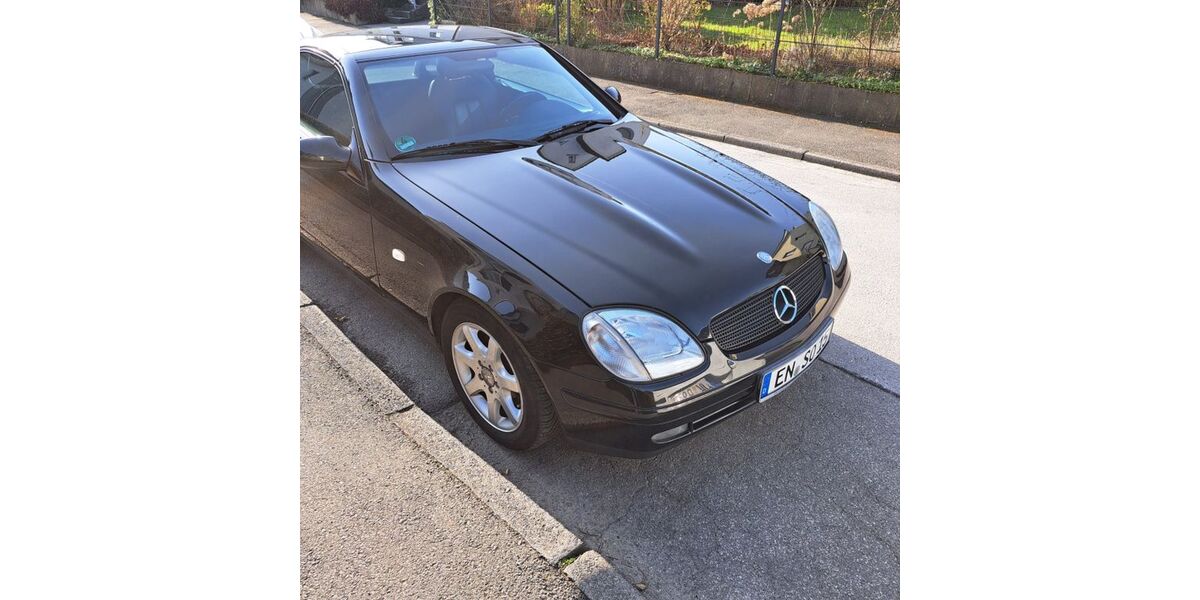 Mercedes-Benz SLK 230 93.000 km 9.900 &euro; Schwelm 58332