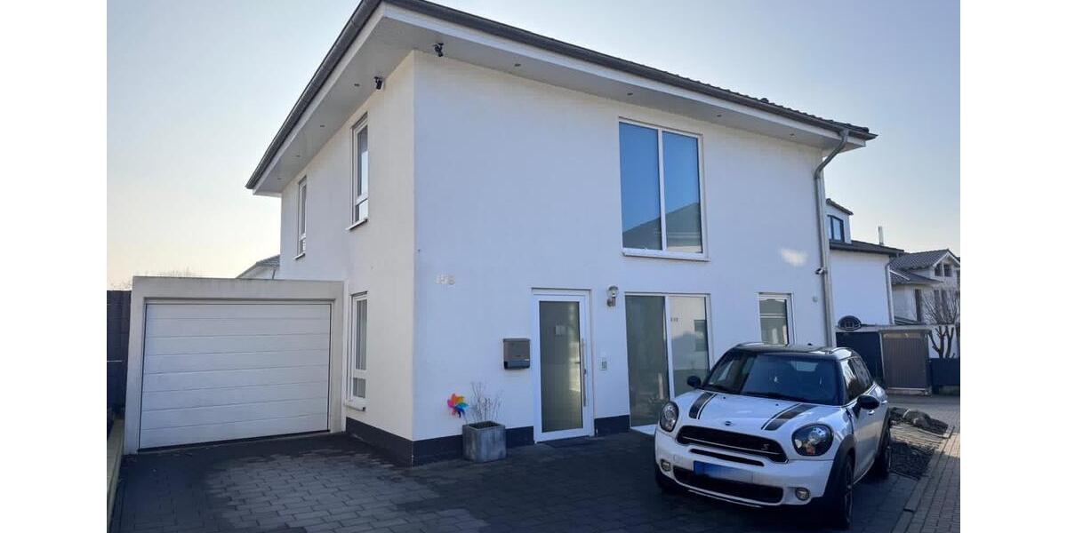 Einfamilienhaus Castrop-Rauxel Deinighausen - 4 Zimmer, 135 m&sup2;, 2.205&euro; | Angebot:24806023