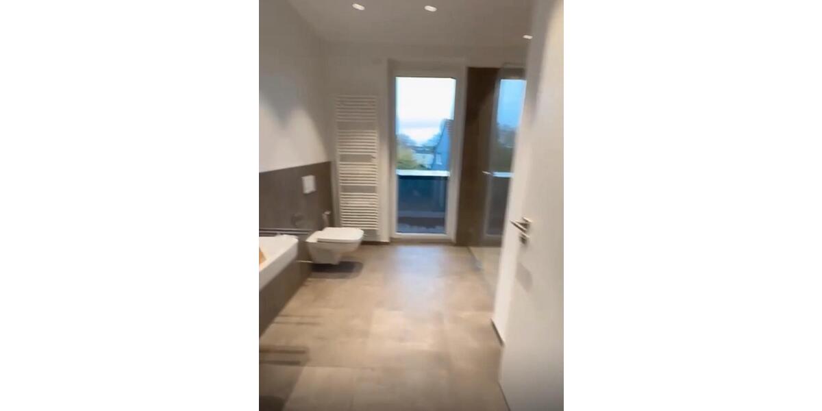 Einfamilienhaus Iserlohn Sümmern - 3 Zimmer, 136 m&sup2;, 2.145&euro; | Angebot:24754656