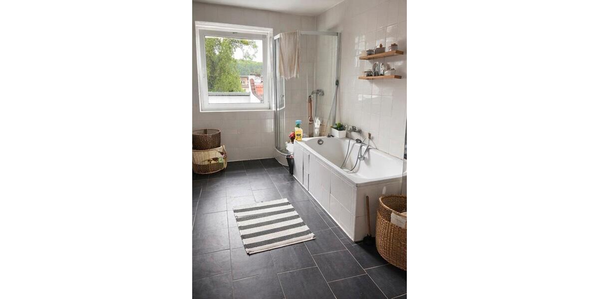 Etagenwohnung Hagen Hagen-Nord - 4 Zimmer, 120 m&sup2;, 1.050&euro; | Angebot:26349022