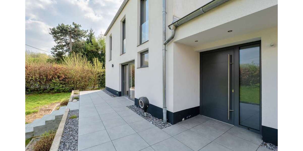 Einfamilienhaus Dortmund Hombruch - 6 Zimmer, 252 m&sup2;, 4.000&euro; | Angebot:27143790