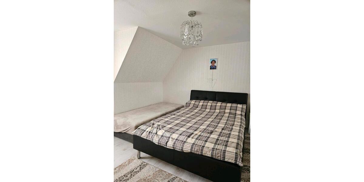 Reihenhaus Lünen - 6 Zimmer, 110 m&sup2;, 235.000&euro; | Angebot:27501266