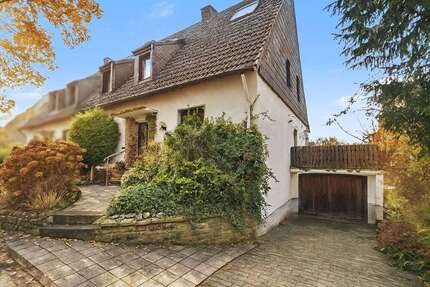 Haus zum Kaufen in Unna 299.000 € 159 m² 7 zimmer