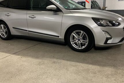 Ford Focus 50.900 km 12.750 &euro; Dortmund 44225