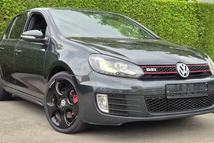 VW Golf 140.000 km 9.500 € Essen 45356