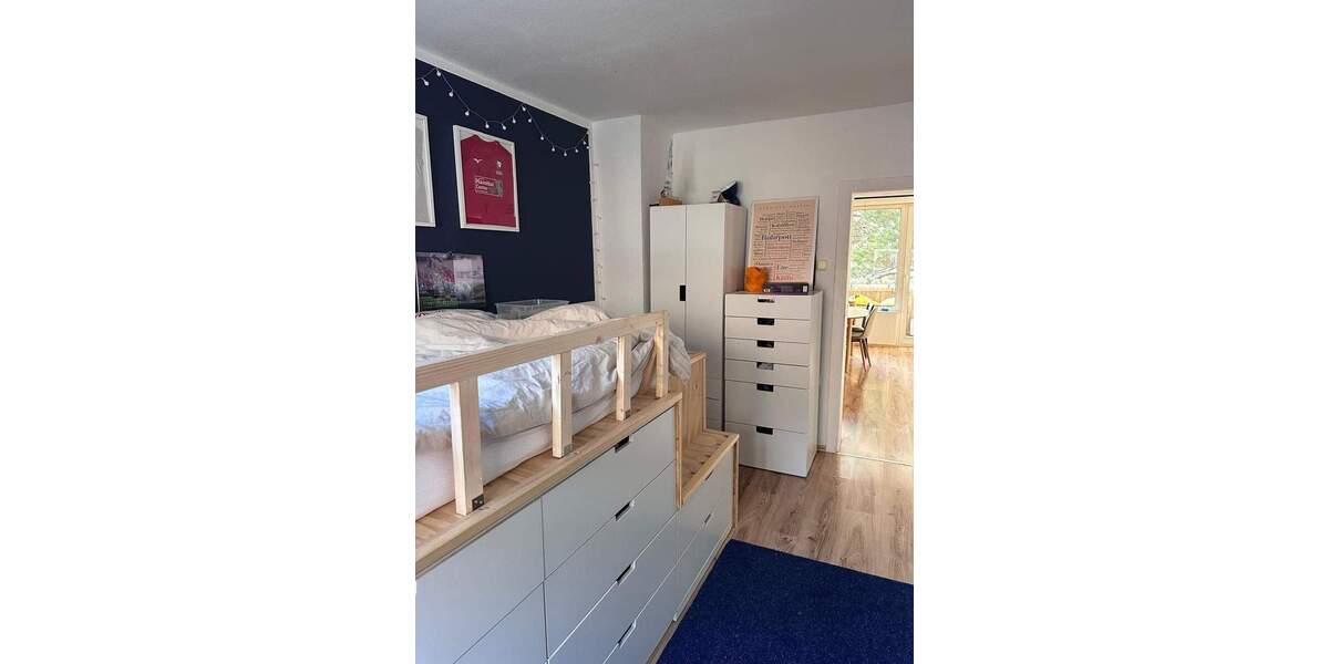 Etagenwohnung Bochum / Ehrenfeld Wiemelhausen - 4 Zimmer, 99 m&sup2;, 850&euro; | Angebot:24764148