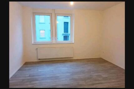 Wohnung Dortmund Hörde - 2 Zimmer, 75 m&sup2;, 800&euro; | Angebot:25393020