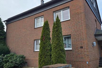 Wohnung Dortmund Brackel - 5 Zimmer, 150 m&sup2;, 1.500&euro; | Angebot:24742416