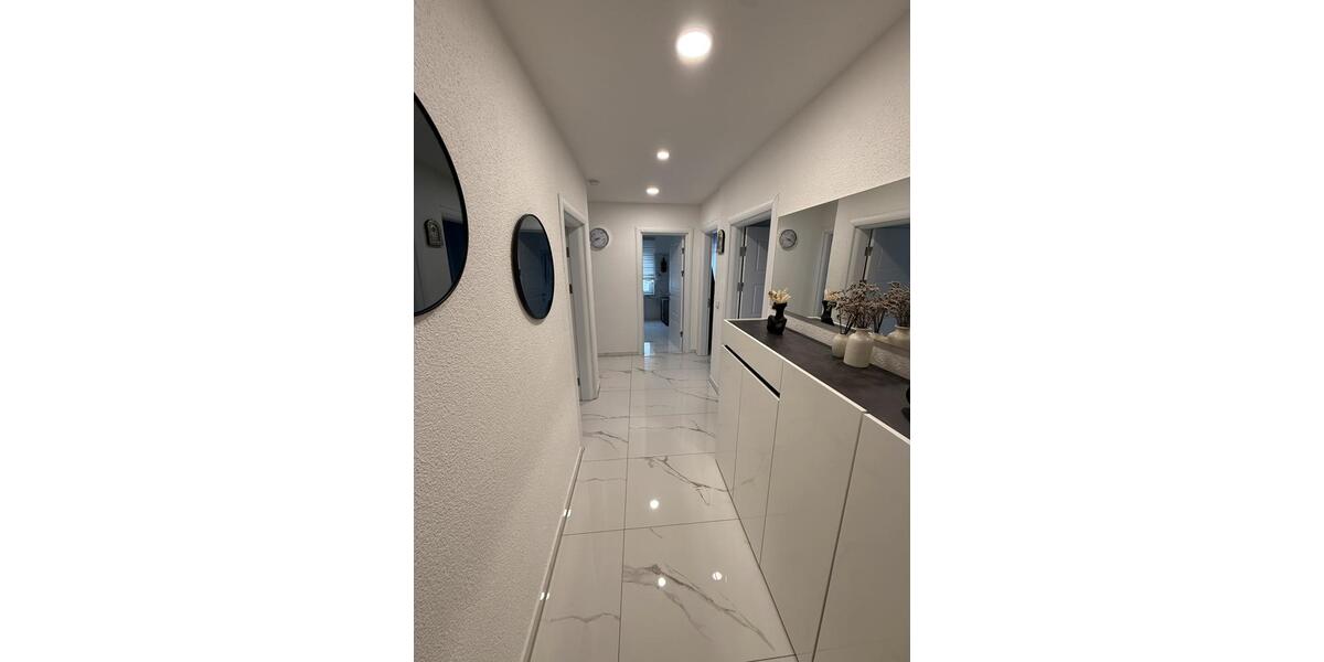 Erdgeschoßwohnung Menden (Sauerland) - 3 Zimmer, 85 m&sup2;, 720&euro; | Angebot:24831791