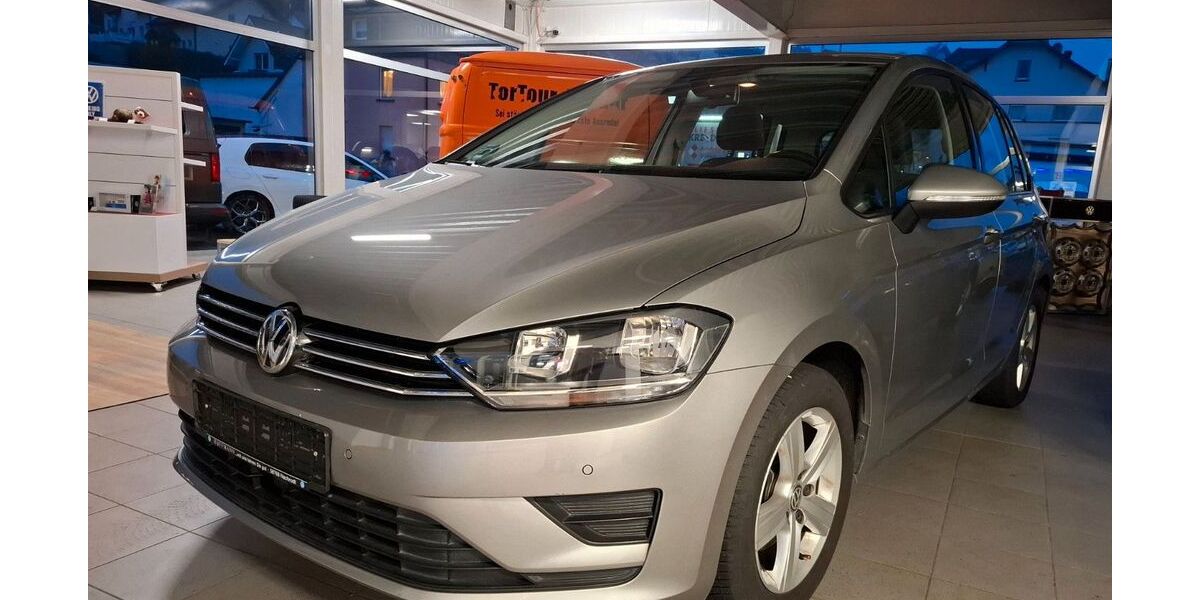 VW Golf 59.000 km 11.990 &euro; Nachrodt 58769