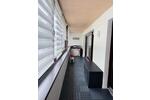 Exklusive vollständige 3-Zimmer-Wohnung mit Balkon Garage