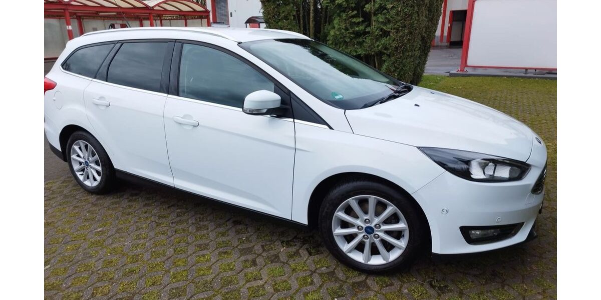 Ford Focus 118.000 km 9.050 &euro; Oer-Erkenschwick 45739